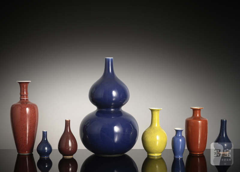 A group of nine monochrome glazed porcelain vases, partly marked - 图2